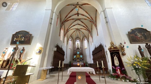 Betreten Sie den virtuellen Kirchenraum der Bamberger Kirche St. Jakob mit einem Klick auf das Bild. 